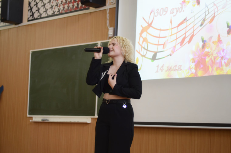 Поющий лицей.